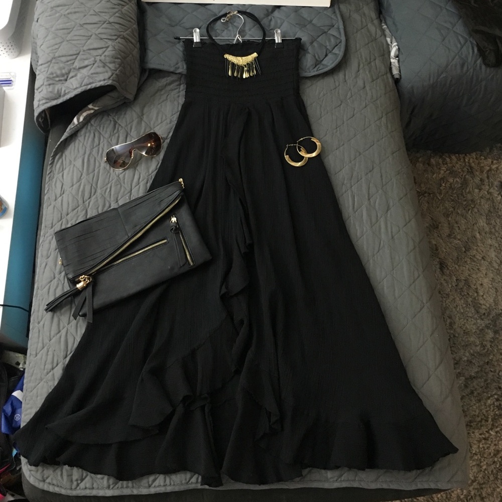 EUC Black strapless dress with ruffle accents